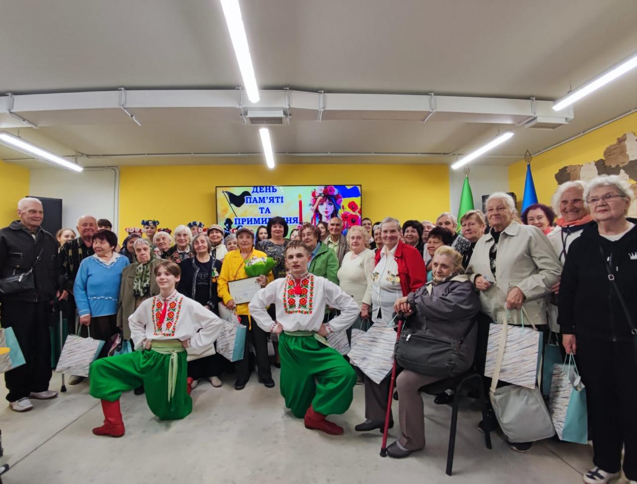 Відзначили та привітали ветеранів напередодні свята у місті: Новини Харкова